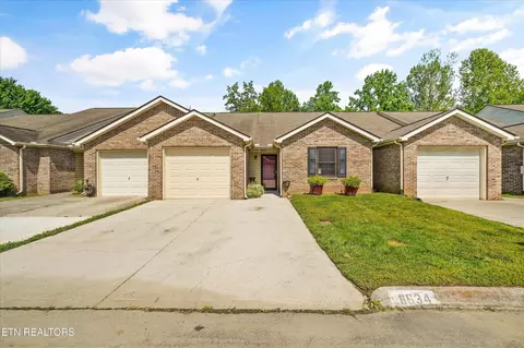8634 Denmark St, Knoxville, TN 37931