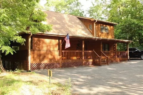 2436 East Vw, Sevierville, TN 37876 photo 13