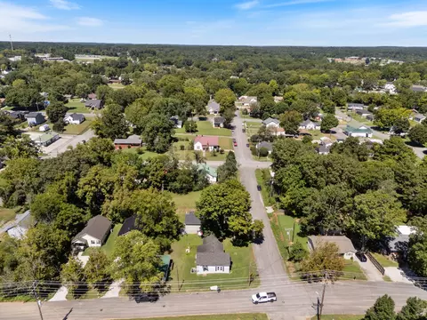 206 Freeman Ave, Dickson, TN 37055 photo 8