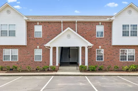 7470 Charlotte Pike #102, Nashville, TN 37209