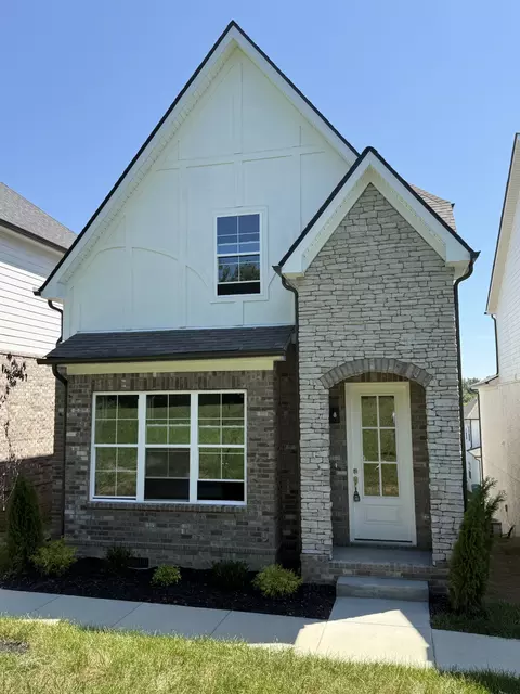 1113 Freeboard Aly, La Vergne, TN 37086