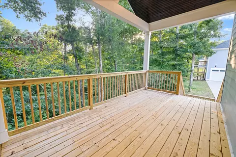 Exterior - 108 Devils Backbone Ln, Manchester, TN 37355 photo 5 of 8