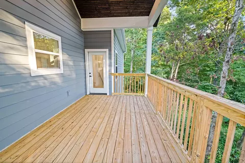 Exterior - 108 Devils Backbone Ln, Manchester, TN 37355 photo 4 of 8