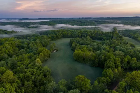 1647 Groveland Ridge Rd, Columbia, TN 38401