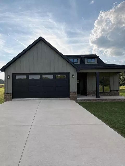 105 Legacy Way, Smithville, TN 37166