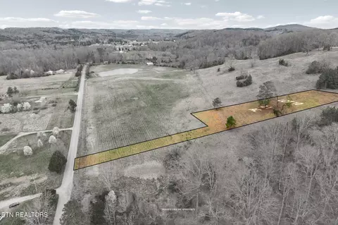 10 N Nopone Valley Rd, Decatur, TN 37322