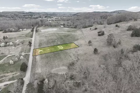 8 N Nopone Valley Rd, Decatur, TN 37322