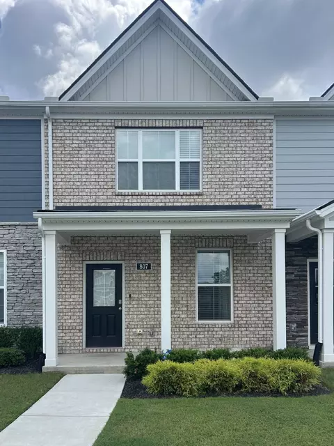 807 Quinn Dr, Lebanon, TN 37087