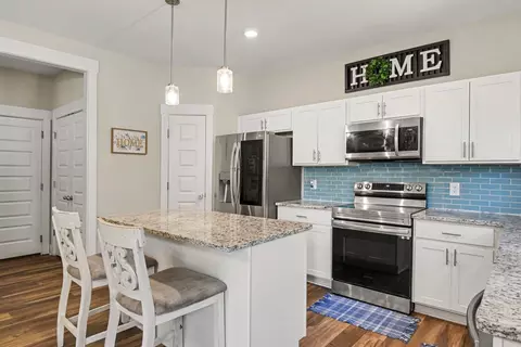 Kitchen - 1149 Jonathan Ln, Springfield, TN 37172 photo 2 of 5