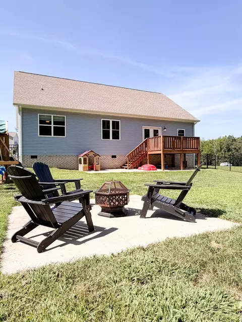 Exterior - 1149 Jonathan Ln, Springfield, TN 37172 photo 9 of 13