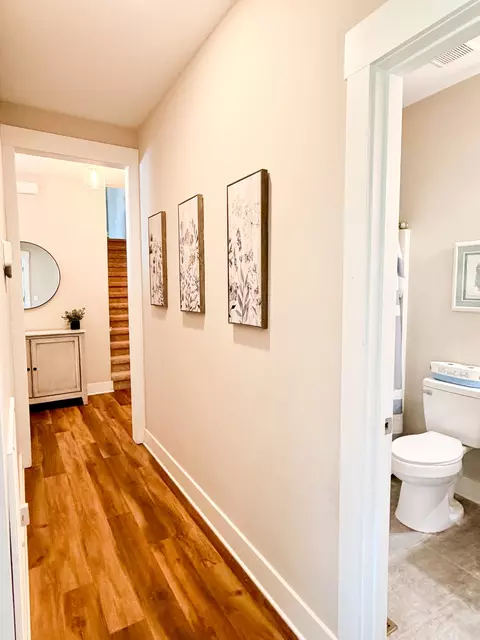 Entry Way - 1149 Jonathan Ln, Springfield, TN 37172 photo 4 of 5