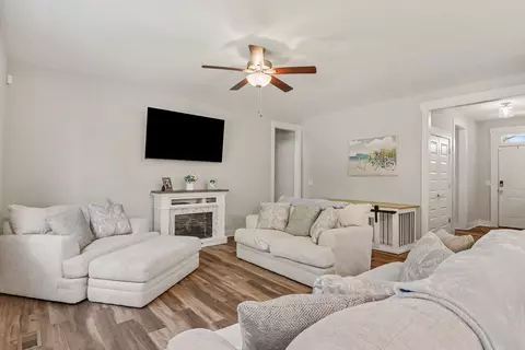 Other - 1149 Jonathan Ln, Springfield, TN 37172 photo 2 of 13