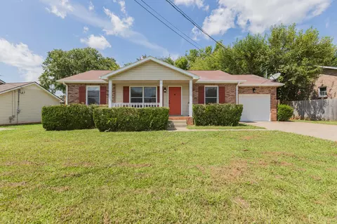 3820 Marla Cir, Clarksville, TN 37042