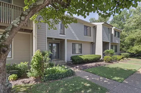 529 Belle Pointe Ct, Nashville, TN 37221