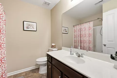 Bath - 329 Griffin Pl, Hermitage, TN 37076 photo 4 of 4