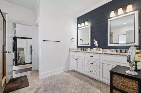 Bath - 1649 Constellation Ct, Murfreesboro, TN 37129 photo 1 of 4