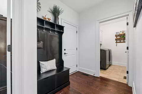 Entry Way - 1649 Constellation Ct, Murfreesboro, TN 37129 photo 4 of 7
