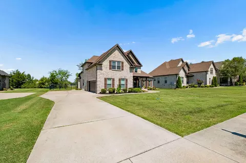 Exterior - 1649 Constellation Ct, Murfreesboro, TN 37129 photo 11 of 12