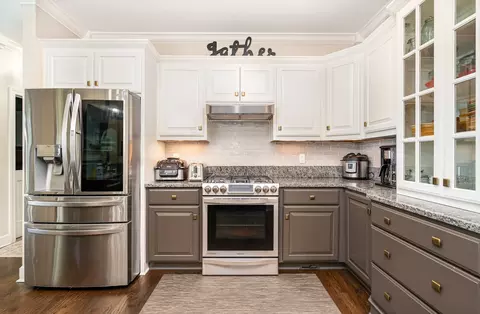 Kitchen - 1640 Eno Rd, Dickson, TN 37055 photo 1 of 5