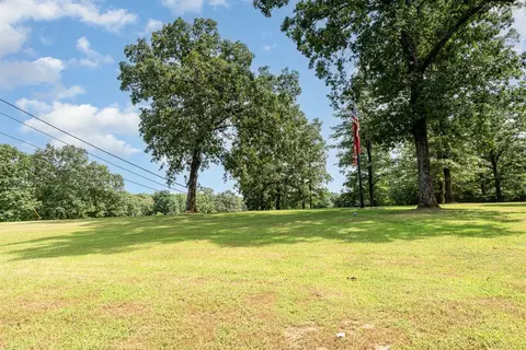 Exterior - 1640 Eno Rd, Dickson, TN 37055 photo 2 of 16