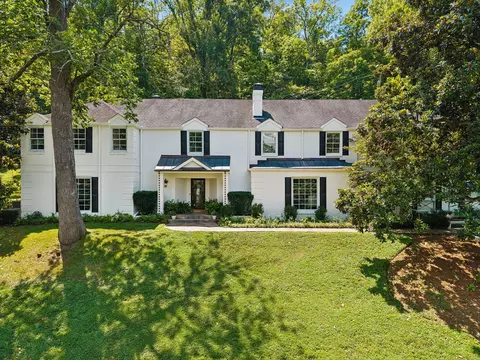 2301 Chickering Ln, Nashville, TN 37215