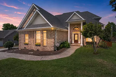 260 Page Dr, Mount Juliet, TN 37122