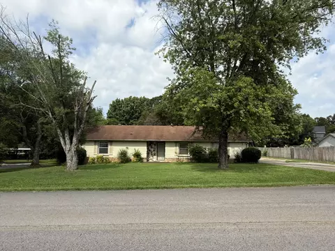 317 Pioneer Dr, Smyrna, TN 37167