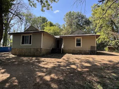 330 Lytle Dr, Hartsville, TN 37074