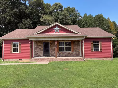 161 Brady Cole Ln, Lafayette, TN 37083