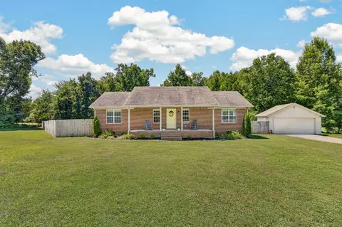 29 Heather Rd, Fayetteville, TN 37334