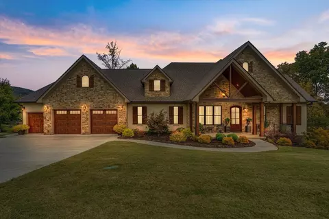 531 Kestrel Ln, Chattanooga, TN 37419