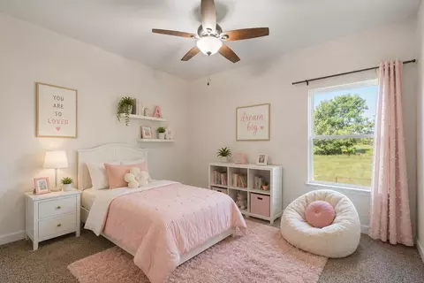 Bedroom - 1274 Oak Grove Rd, Dickson, TN 37055 photo 7 of 8