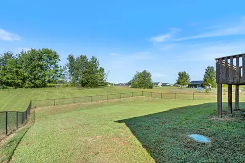 Exterior - 1274 Oak Grove Rd, Dickson, TN 37055 photo 9 of 12