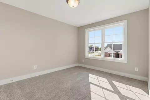 Bedroom - 5557 Sinclair St, Murfreesboro, TN 37127 photo 9 of 10