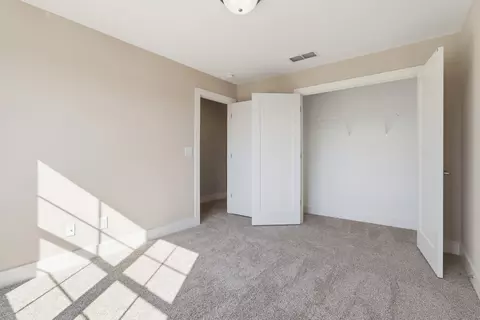 Bedroom - 5557 Sinclair St, Murfreesboro, TN 37127 photo 10 of 10