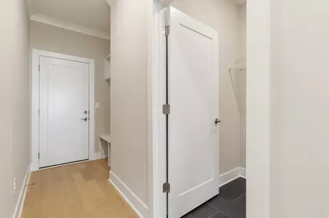 Entry Way - 5561 Sinclair St, Murfreesboro, TN 37127 photo 3 of 5