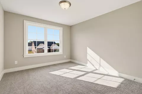 Bedroom - 5561 Sinclair St, Murfreesboro, TN 37127 photo 5 of 6