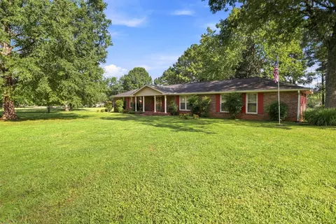 112 Cedar Way Dr, Lebanon, TN 37087