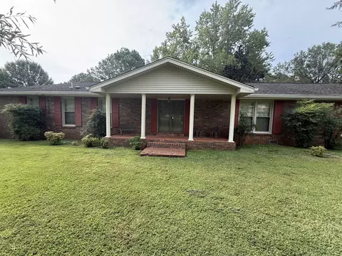 112 Cedar Way Dr, Lebanon, TN 37087