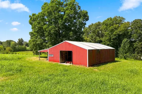 0 Main St N, Tennessee Ridge, TN 37178
