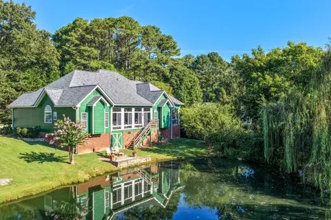 3260 Split Oak Ln, Ooltewah, TN 37363