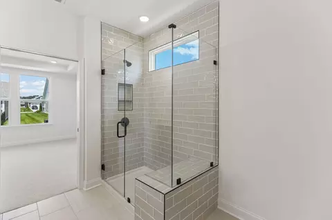 Bath - 457 Stanza Dr, Murfreesboro, TN 37128 photo 3 of 5