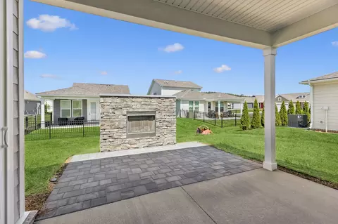 Exterior - 457 Stanza Dr, Murfreesboro, TN 37128 photo 4 of 13