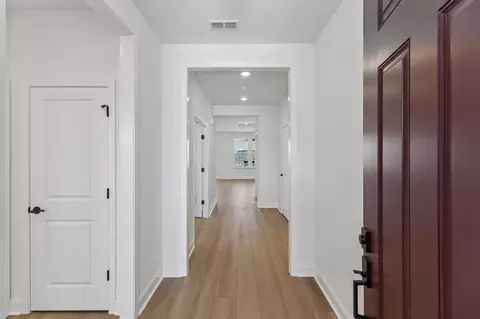 Entry Way - 457 Stanza Dr, Murfreesboro, TN 37128 photo 1 of 3