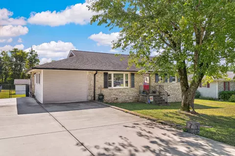 133 High Ave, Fayetteville, TN 37334