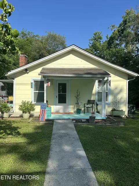 940 E Moody Ave, Knoxville, TN 37920
