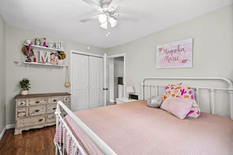 Bedroom - 871 Center Point Rd, Dover, TN 37058 photo 3 of 4