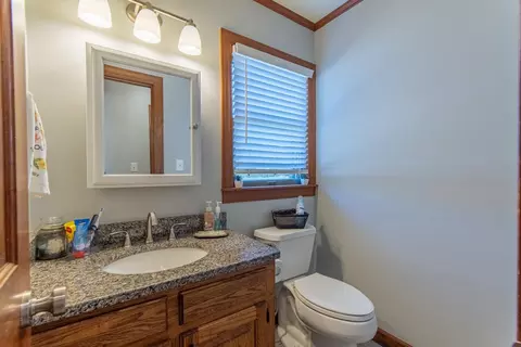 Bath - 255 Easley Loop, Savannah, TN 38372 photo 2 of 3