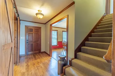 Entry Way - 255 Easley Loop, Savannah, TN 38372 photo 1 of 4
