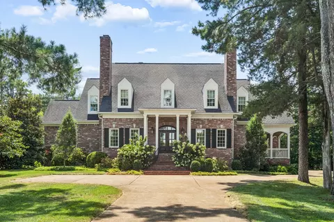 205 W Meade Dr, Nashville, TN 37205